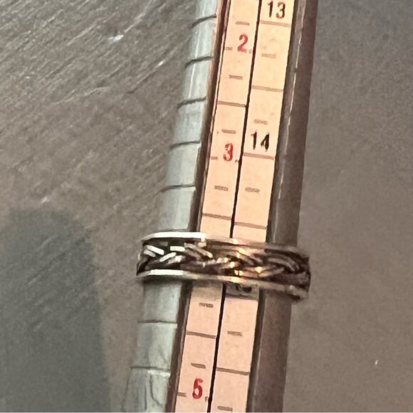 925 Sterling Silver Toe Ring - Picture 2 of 6